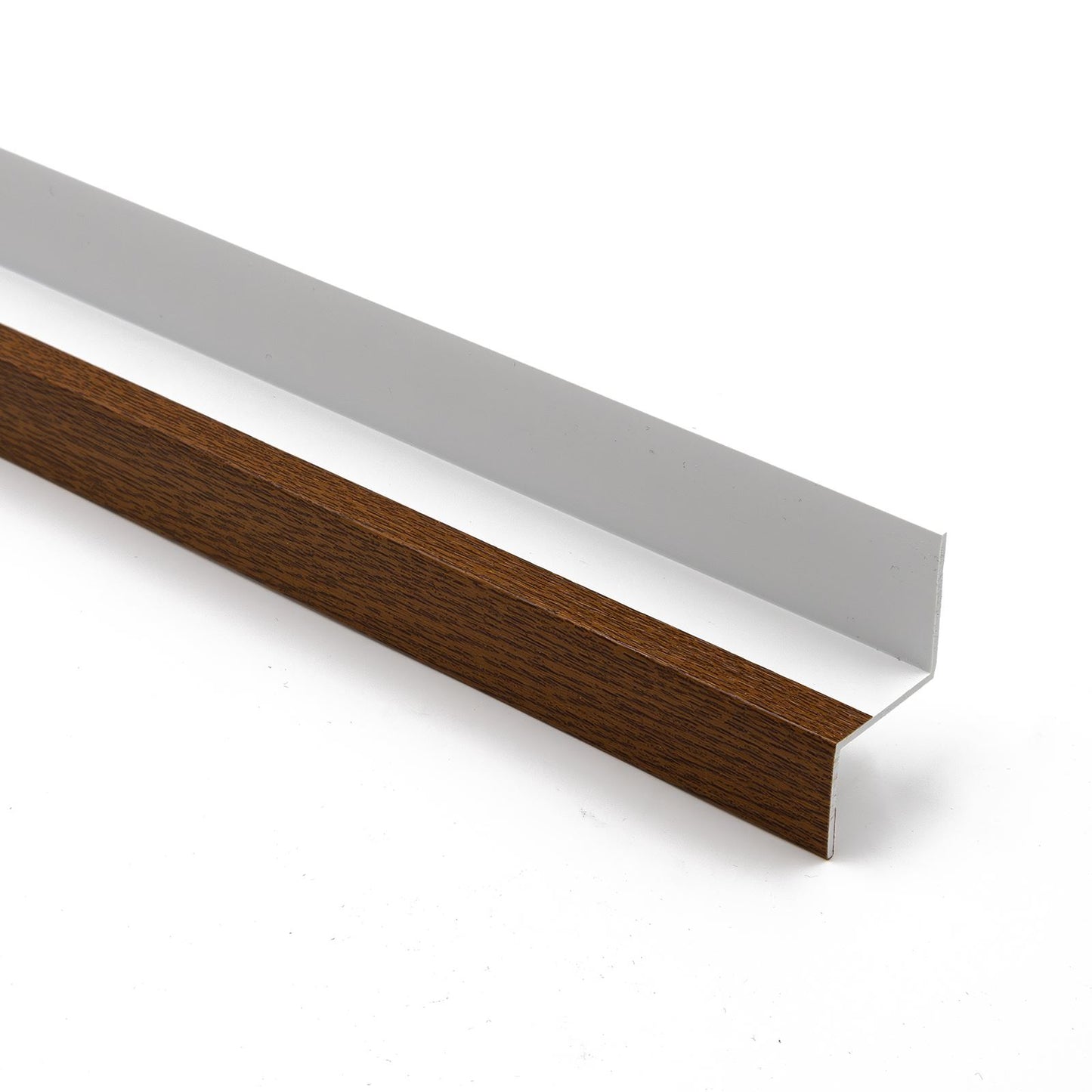 Shiplap Cladding Drip Trim (2.5m)