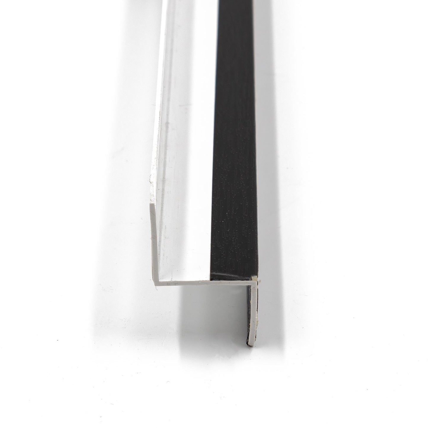 Shiplap Cladding Drip Trim (2.5m)