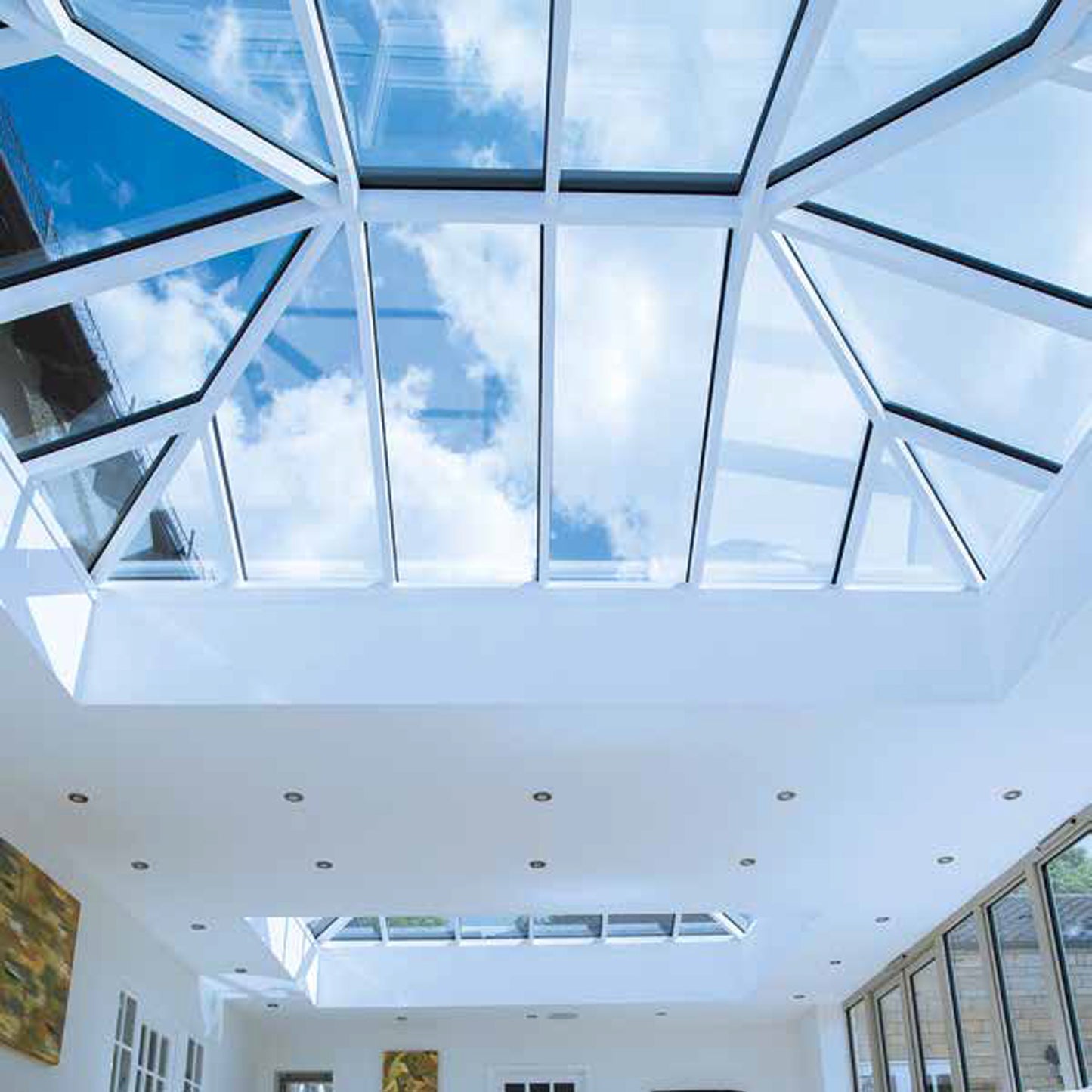 Ambi-Sunshade/Low-E Double-Glazed Toughened Glass Unit (1.2u)