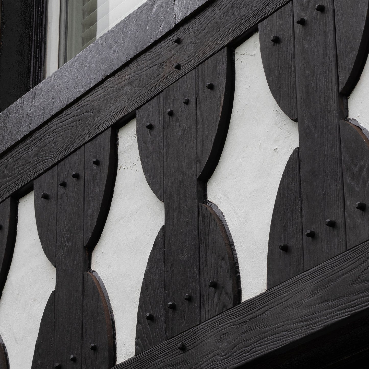 7" Tudor Board (4.2m)