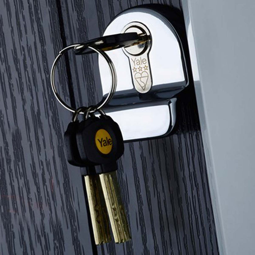 Pair of Yale Platinum 3 Star Keyed-Alike Euro Cylinder Security Door ...
